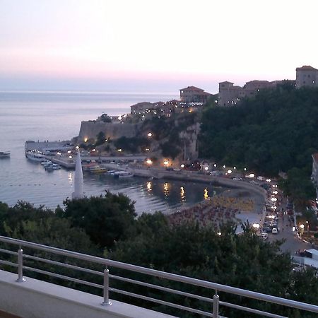 Apartments Croma Ulcinj Exterior foto